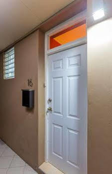 New Kingston Guest Apartments At Seymour ภายนอก รูปภาพ
